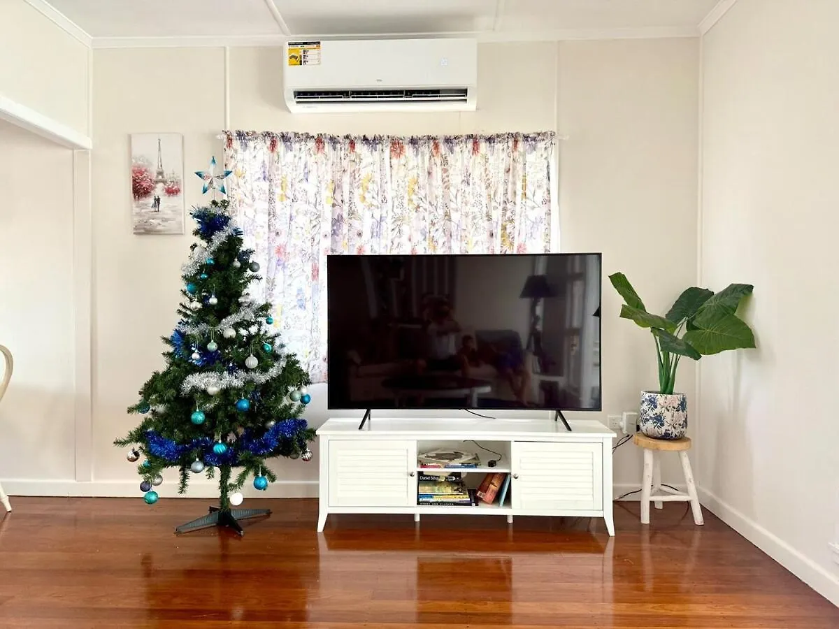 Peaceful Holiday Home In Margate Redcliffe 0*,  Australia