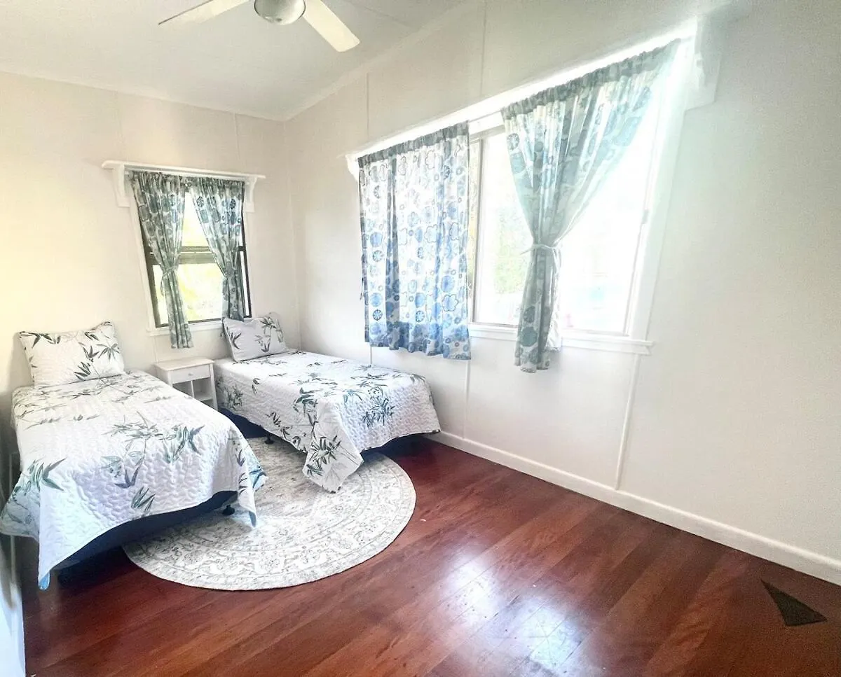 Peaceful Holiday Home In Margate Redcliffe